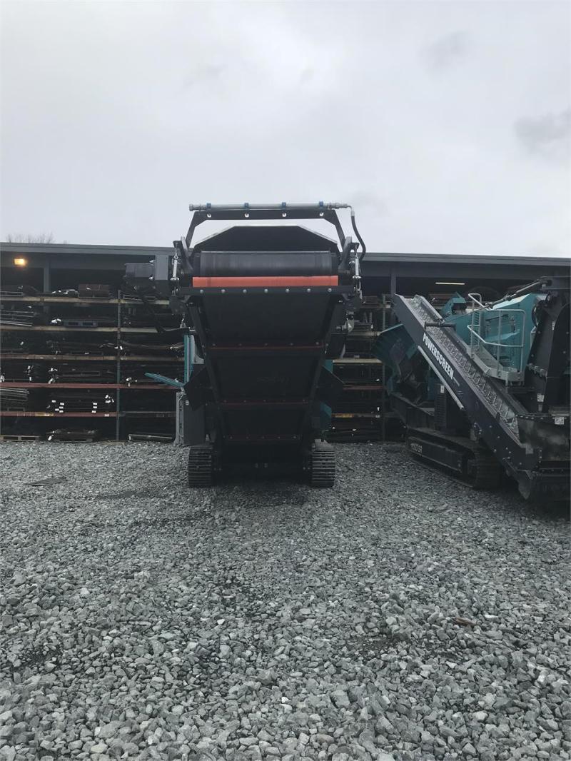 2019 POWERSCREEN TRAKPACTOR 320