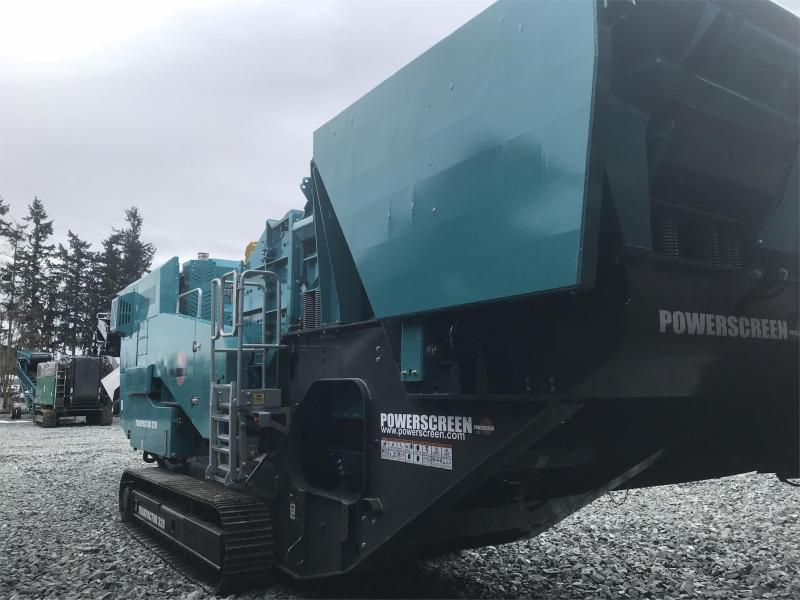 2019 POWERSCREEN TRAKPACTOR 320