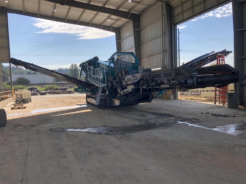 CRIBADORA POWERSCREEN WARRIOR 2100 2018