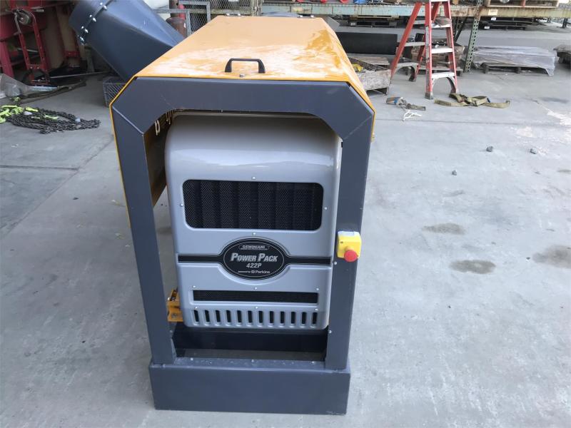 2018 SCREENPOD AIRVAC 1600